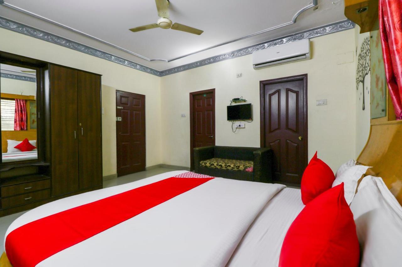 Oyo 71675 New Aishwarya Comforts Hotel Bangalore Exterior photo